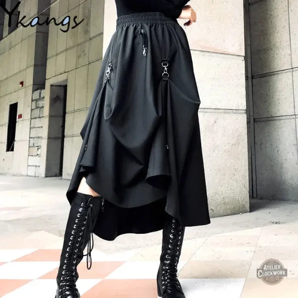 Jupe haute au design original gothique