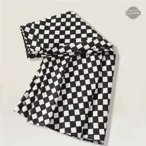 Jupe à carreaux noir et blanc, style rétro chic
