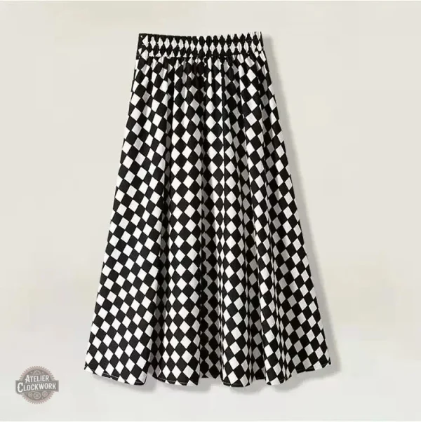Jupe noire et blanche, l'alliée de votre garde-robe