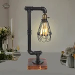 Lampe originale en tuyau au style rétro