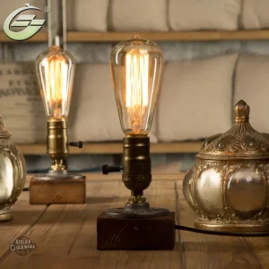 Accessoire lumineux steampunk avec un look épuré