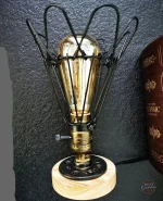 Éclairage minimaliste inspiré du design steampunk