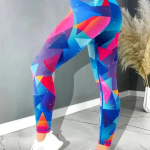 Legging steampunk à motifs Arlequin, fusion du passé et futur