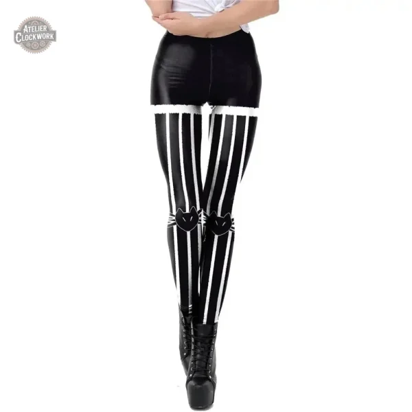 Legging Blanc et Noir pour un Look Steampunk