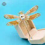 Bijou steampunk féminin, motif libellule