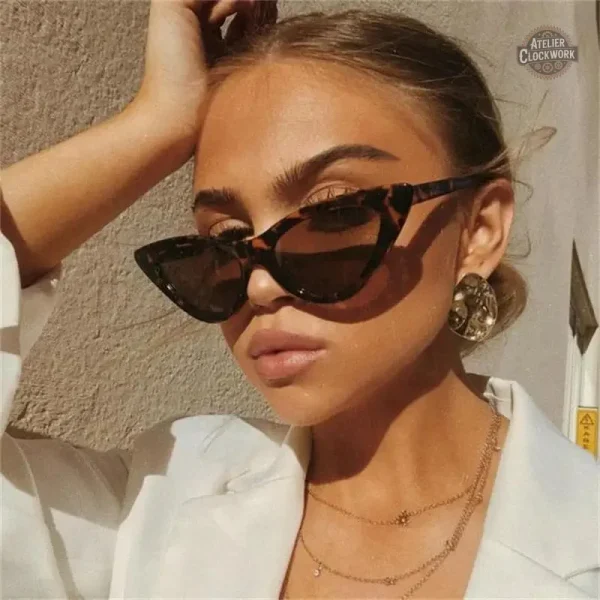 Lunettes Steampunk Femme au design Œil de Chat