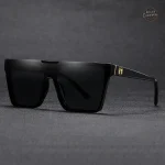 Lunettes carrées au design steampunk