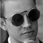 Mode steampunk : lunettes de soleil avec verre rabattable