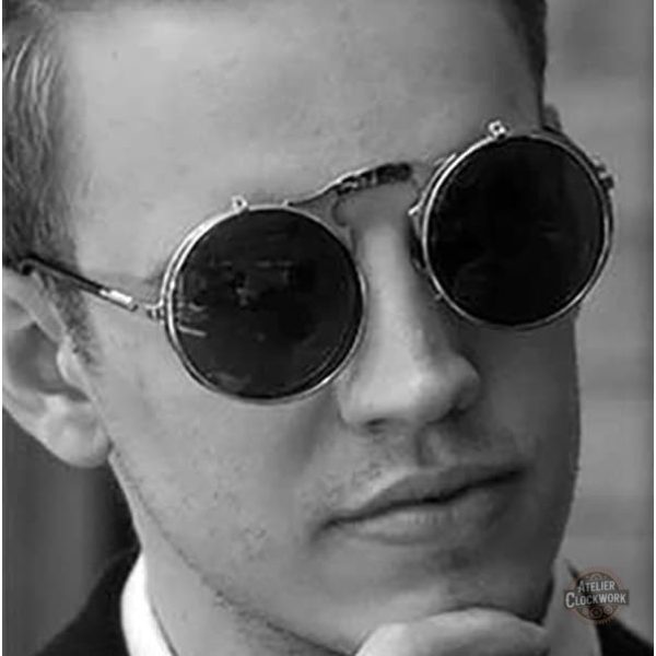 Mode steampunk : lunettes de soleil avec verre rabattable