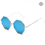 Look audacieux avec lunettes octogonales Steampunk