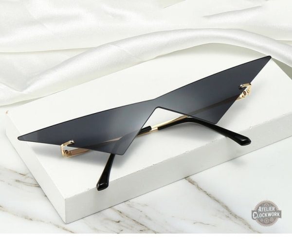 Lunettes Delta Cat au style rétro futuriste