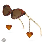 Lunettes inspirées du Steampunk avec des courbes félines