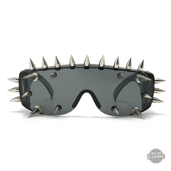 Accessoire Steampunk unique avec design en argent