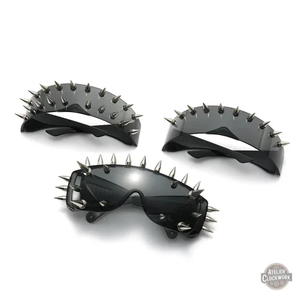 Lunettes inspirées du Steampunk avec accents argentés