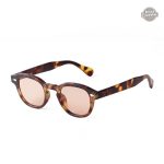 Lunettes rétro avec une touche steampunk