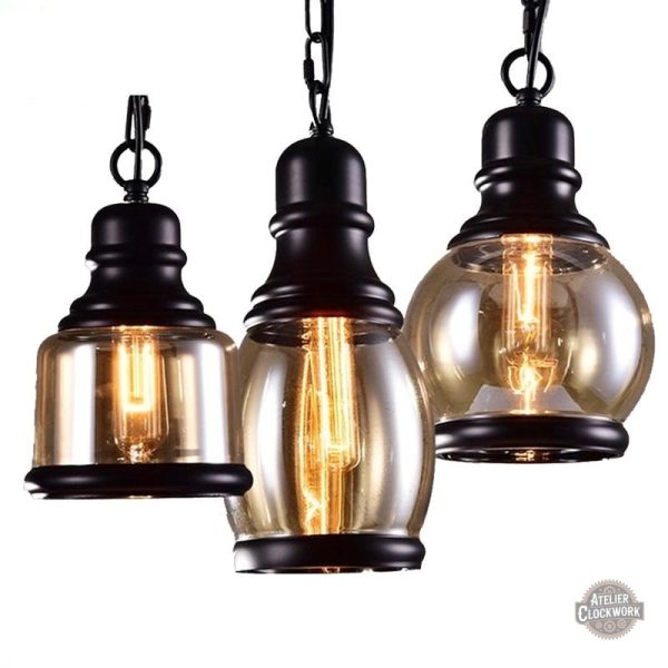 Lustre industriel en verre ambré