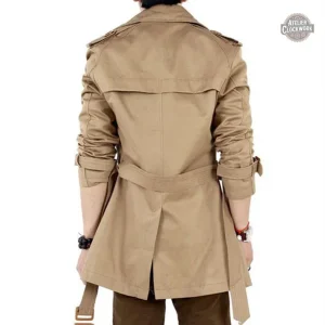 Trench coat homme au design steampunk