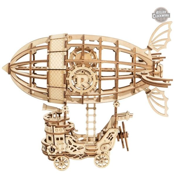 maquette-bois-dirigeable-1 Décoration Steampunk Dirigeable DIY