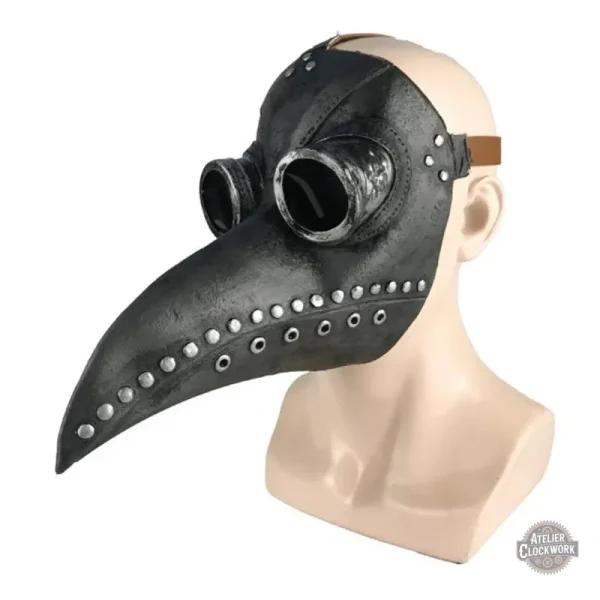 Élégant masque avec rivets, parfait pour le steampunk