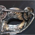 Élégant masque vénitien pour événements steampunk