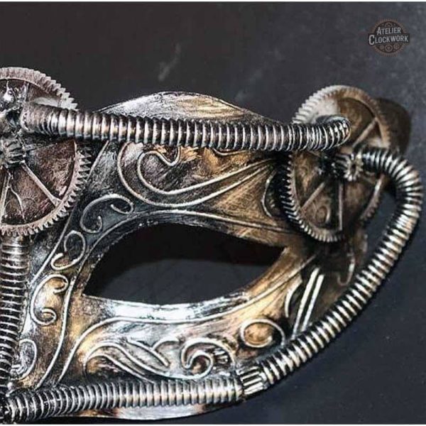 Élégant masque vénitien pour événements steampunk