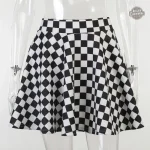 Look audacieux avec la jupe Cruella au design inspiré du passé