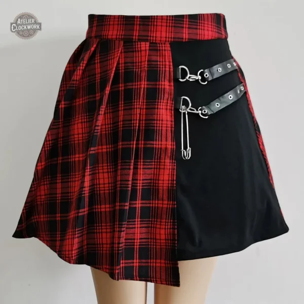 mini-jupe-harajuku-punk-asymetrique-tartan-rouge-noir-1 Mini jupe asymétrique Harajuku en tartan rouge et noir
