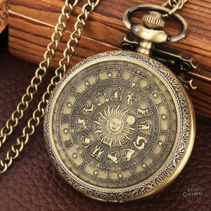 Accessoire rétro : montre à gousset élégante