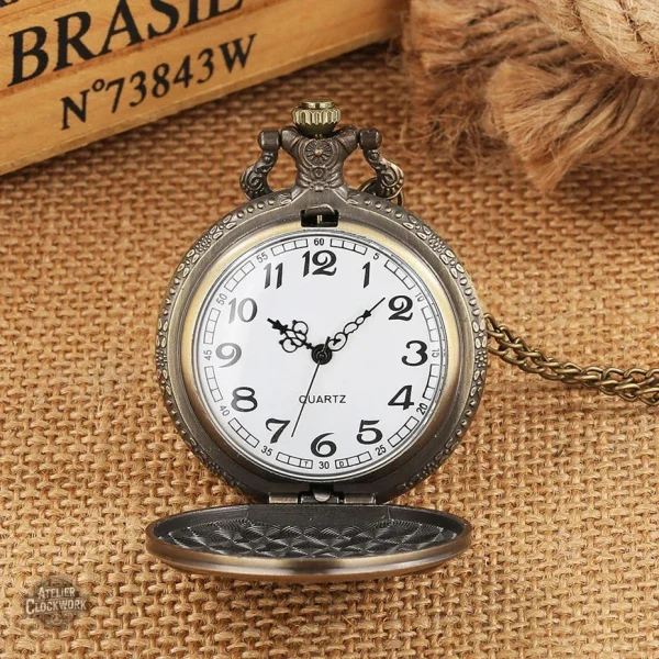 Design unique de montre à gousset steampunk