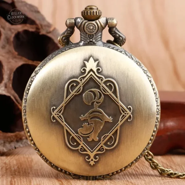Montre vintage Alice, hommage à un conte classique