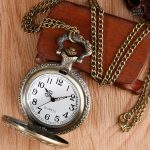 Montre à gousset Alice, charme et originalité