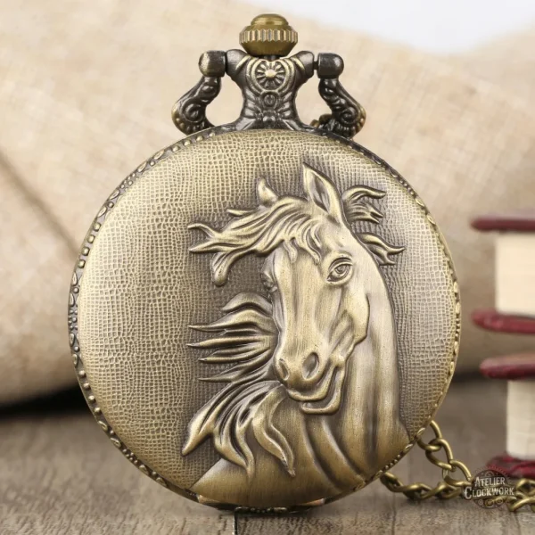 Montre à gousset antique cheval en bronze