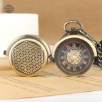 Montre Gousset au look rétro et militaire