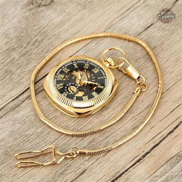 Montre gousset française, finition dorée