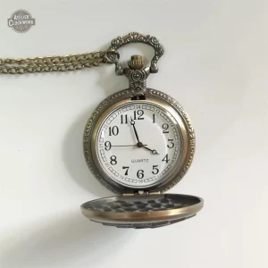 Montre à Gousset au design Royal Flush