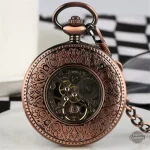 Montre à gousset élégante sur le thème ferroviaire