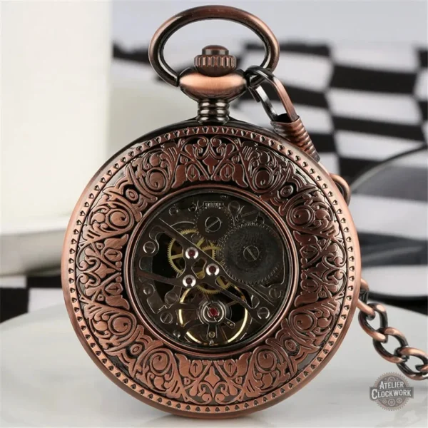 Montre à gousset élégante sur le thème ferroviaire
