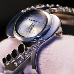 Montre vintage inspirée du style steampunk