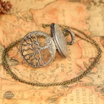 Montre de poche ajourée design arbre de vie