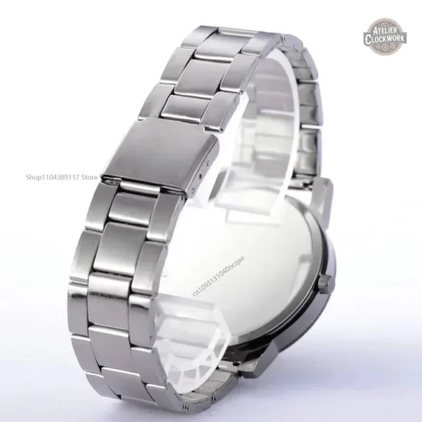 Montre Steampunk au look distinctif et créatif