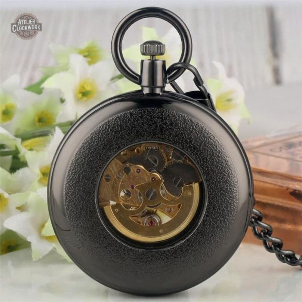 Montre vintage anglaise, symbole de l'élégance classique