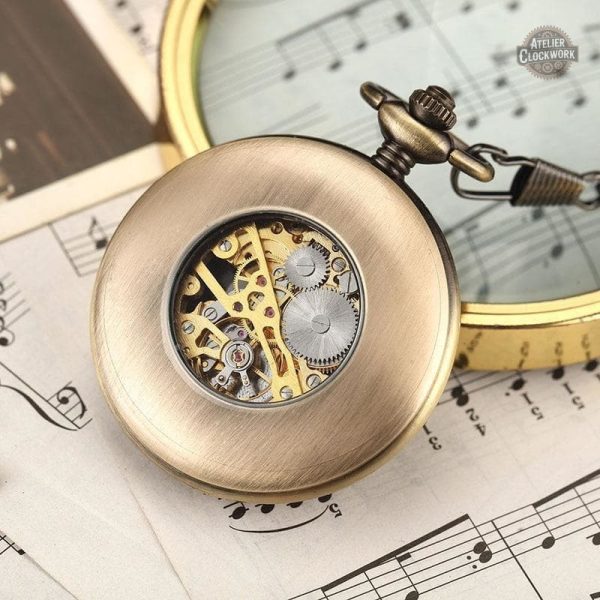 Accessoire steampunk : montre à gousset en bois