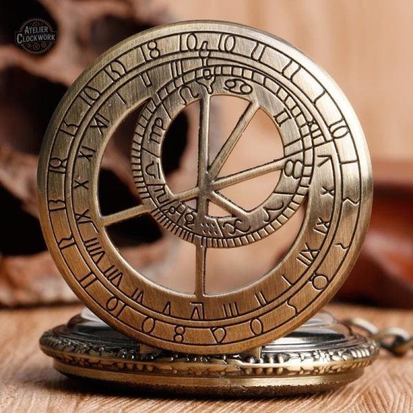 Montre à Gousset classique avec design unique