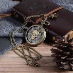 Montre à gousset au style audacieux et original