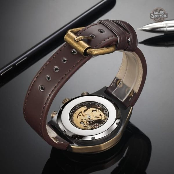 Montre homme avec finition soignée