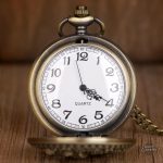 Accessoire vintage, montre à gousset Chef Apache élégante
