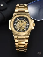 Design steampunk pour montre mécanique homme
