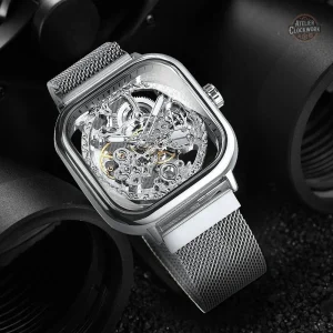 Montre avec mécanisme visible, design steampunk