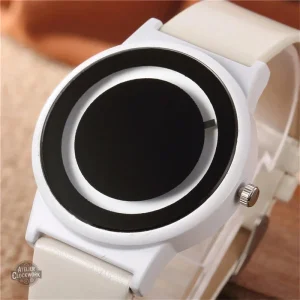 Montre au style vintage et futuriste