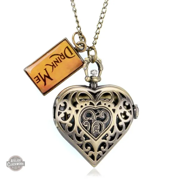 Pendentif steampunk avec mouvement visible